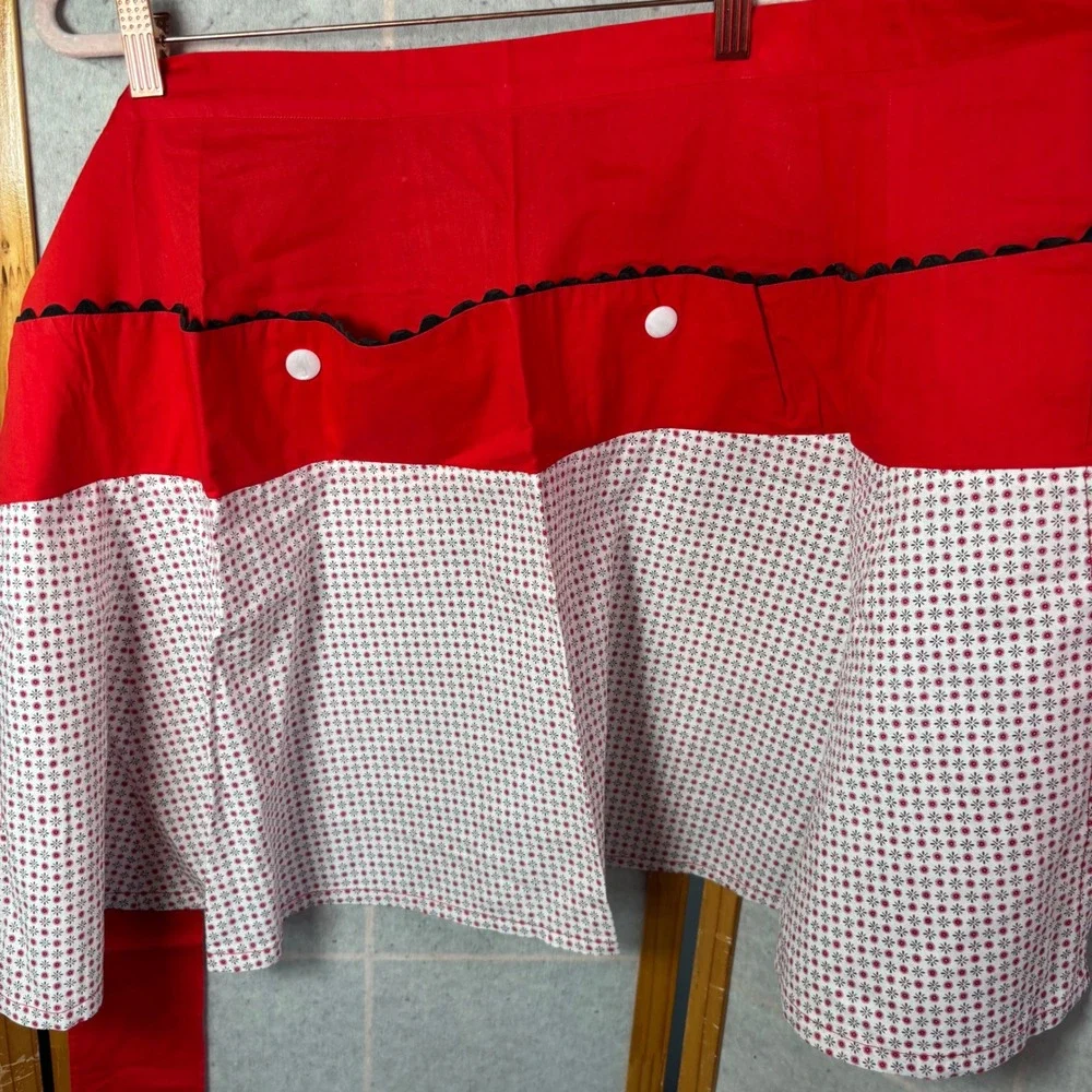 Unbranded Half Apron OS Red‎ White Vintage Style Rick Rack Button Trim Cotton